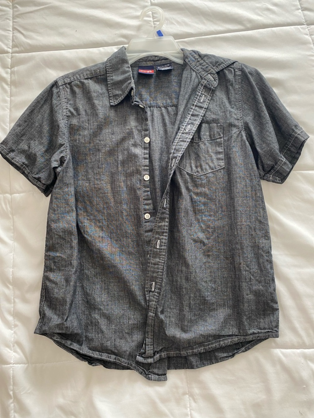 100% cotton Wrangler Casual Short-Sleeve Shirt - Charcoal Gray